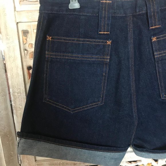 NWT M.I.H Jeans High Waisted Bay Short in Rinse 30 - Picture 15 of 16